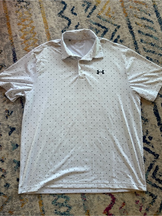 Under Armour Other - Under Armour Men’s White Polo with Dot Pattern
